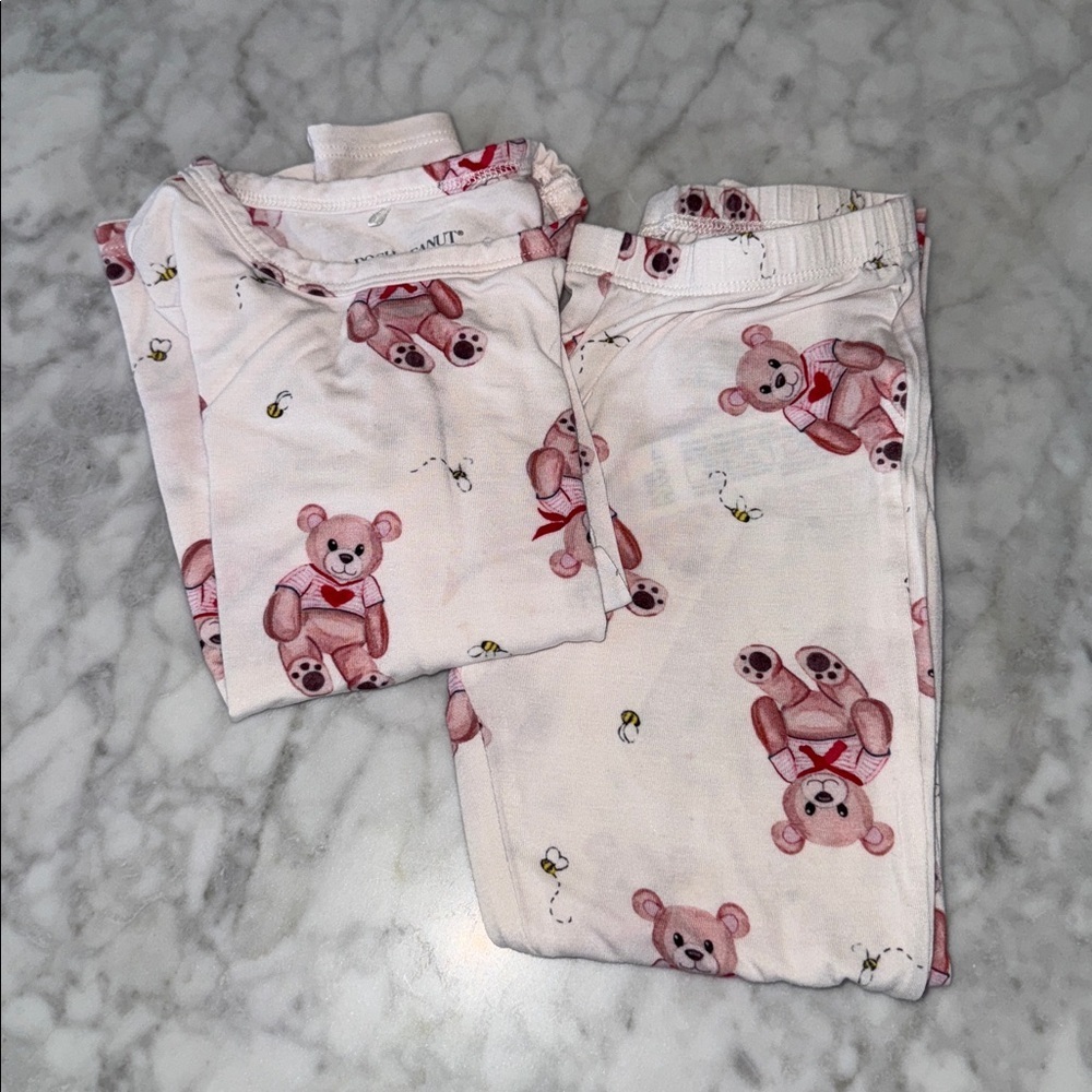 Posh Peanut Pajama Set with Teddy Bear Print 3/4T - Picture 1 of 4